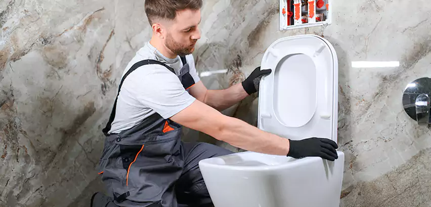 Urinal Installation in Cottage Lake